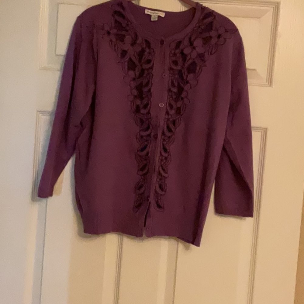Issac Mizrahi 3/4 sleeve sweater
